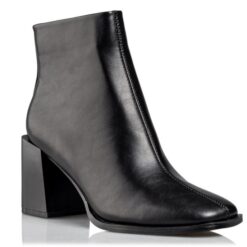 Κωδικός: V79-14288-34 Miss NV synthetic leather boots with thick heel
